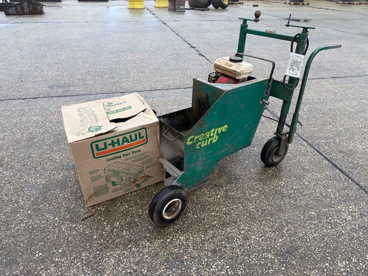 creative-walk-behind-curb-machine-image-1