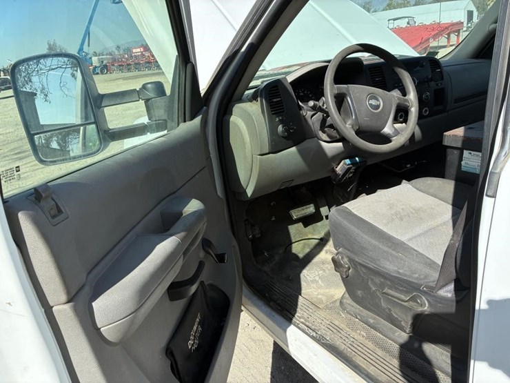 2007-chevrolet-1500-image-9