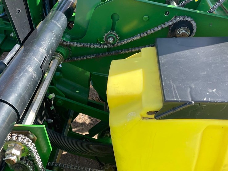 2012-john-deere-1760-image-44
