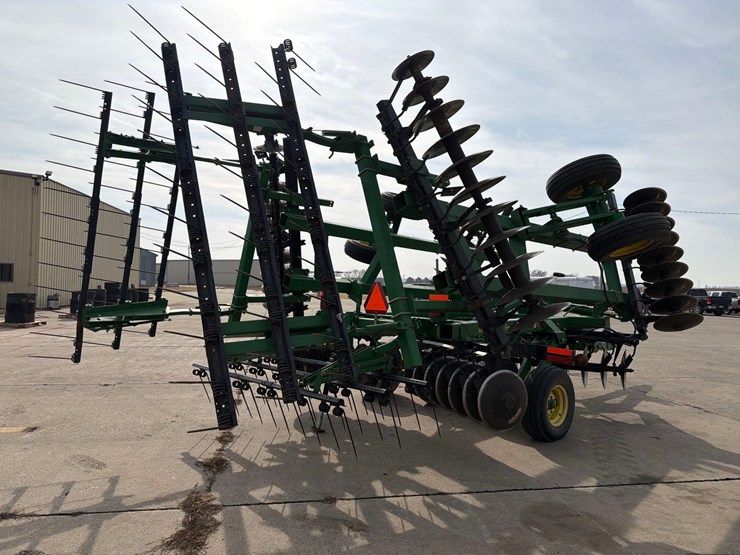 john-deere-637-image-4