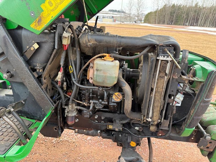 john-deere-4100-image-30