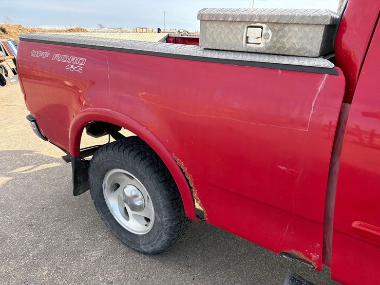 2001-ford-f150-image-17