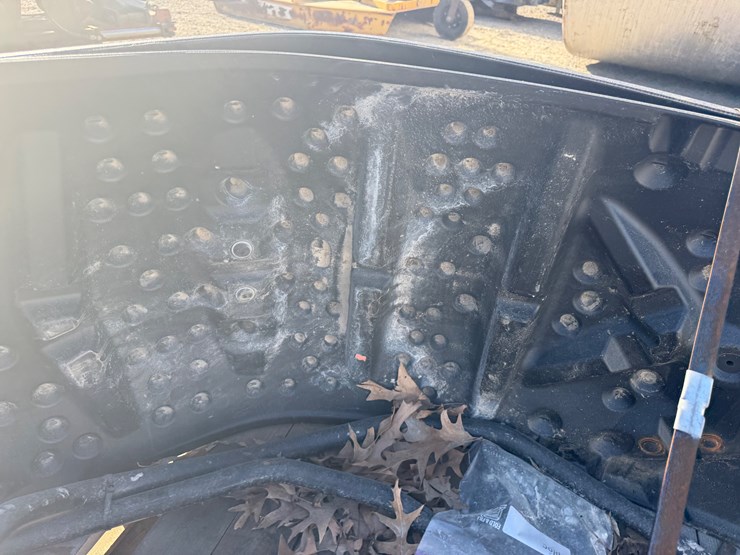 john-deere-8-image-6