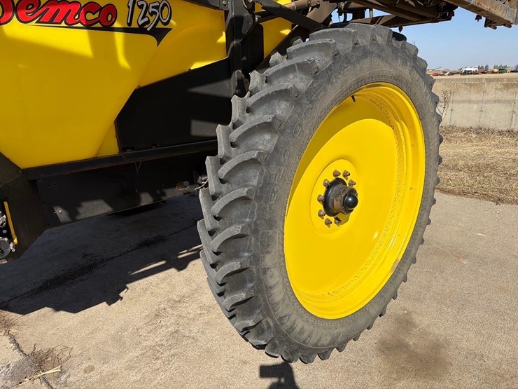 2015-demco-1250-image-13