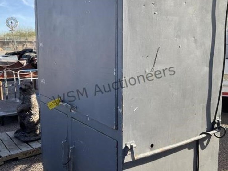 large-steel-work-cabinet-image-2