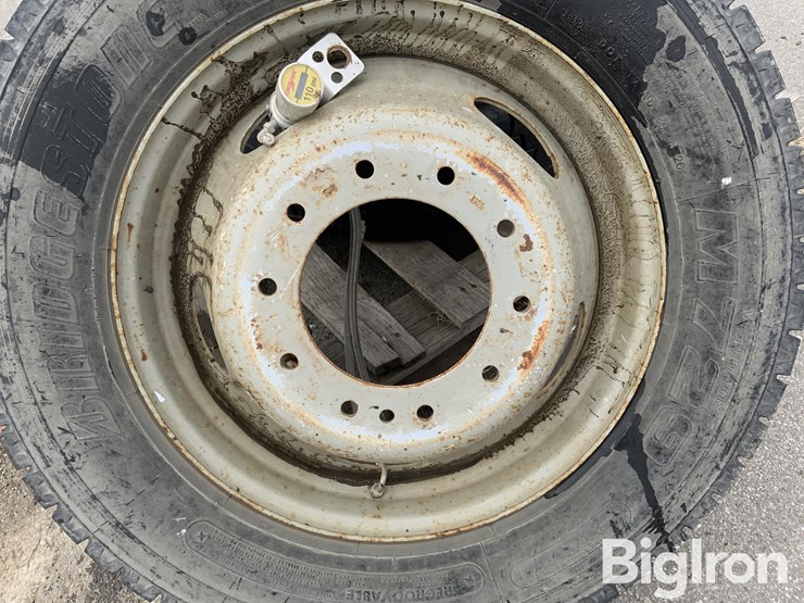 massey-ferguson-730-image-19