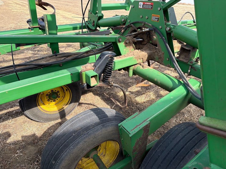 john-deere-726-image-33