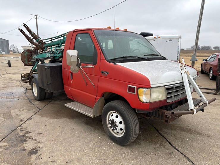 1997-ford-e350-image-2