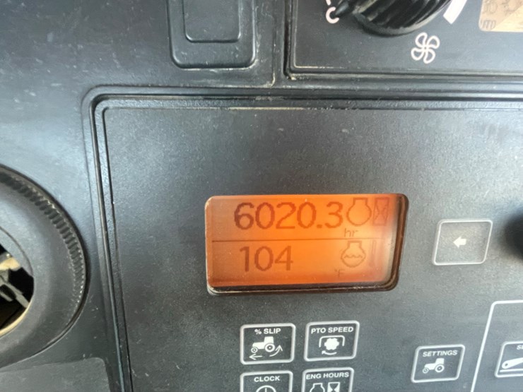 2010-john-deere-9430-image-44