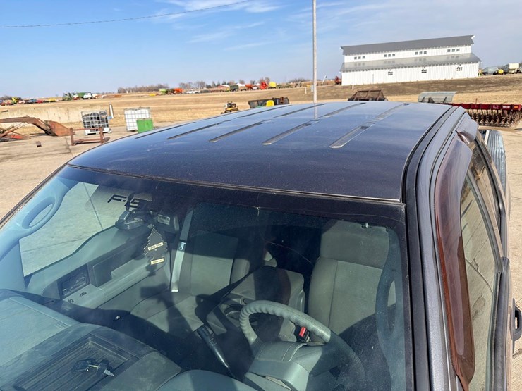 2004-ford-f150-image-25