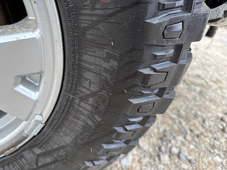 2006-toyota-tacoma-image-16