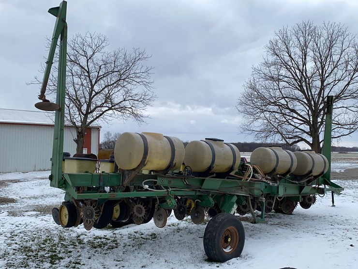 john-deere-7000-image-3