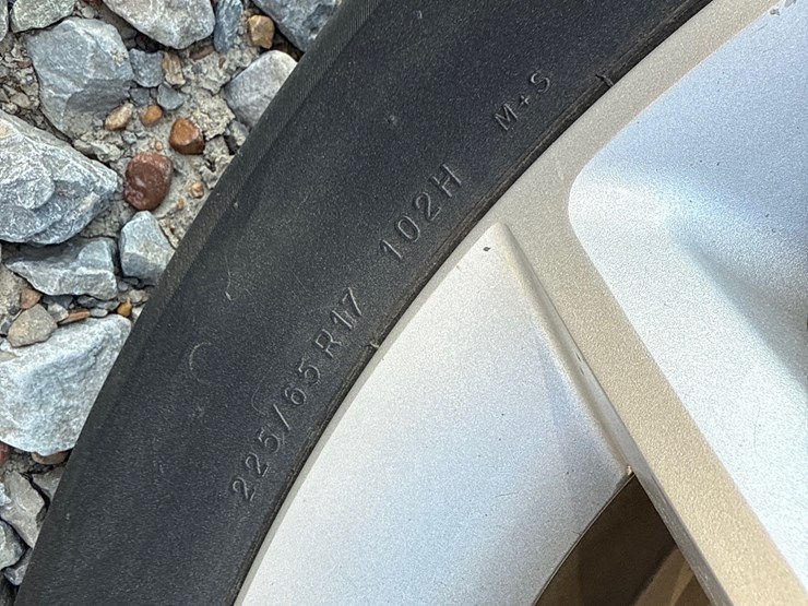 2013-dodge-journey-image-13