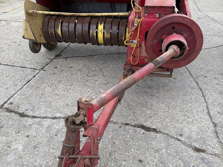 new-holland-271-image-20