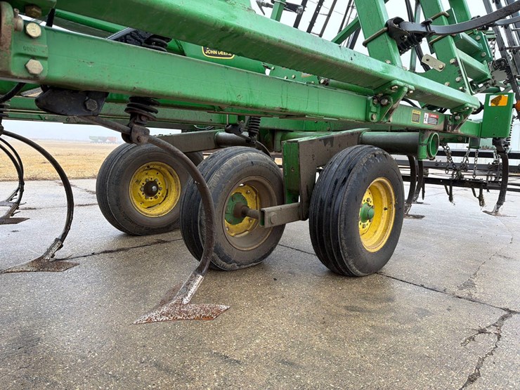 john-deere-726-image-36