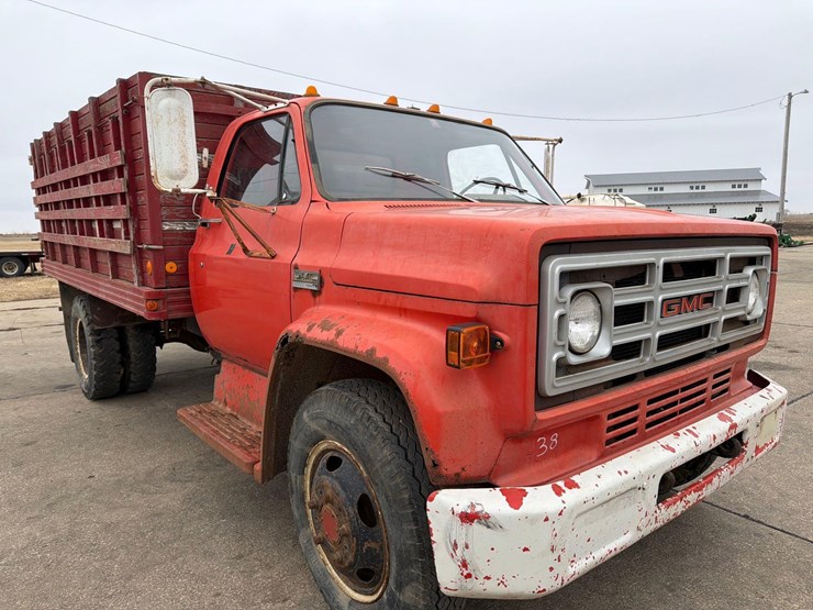 1974-gmc-5000-image-16