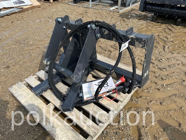 skidsteer-tree-puller-image-1