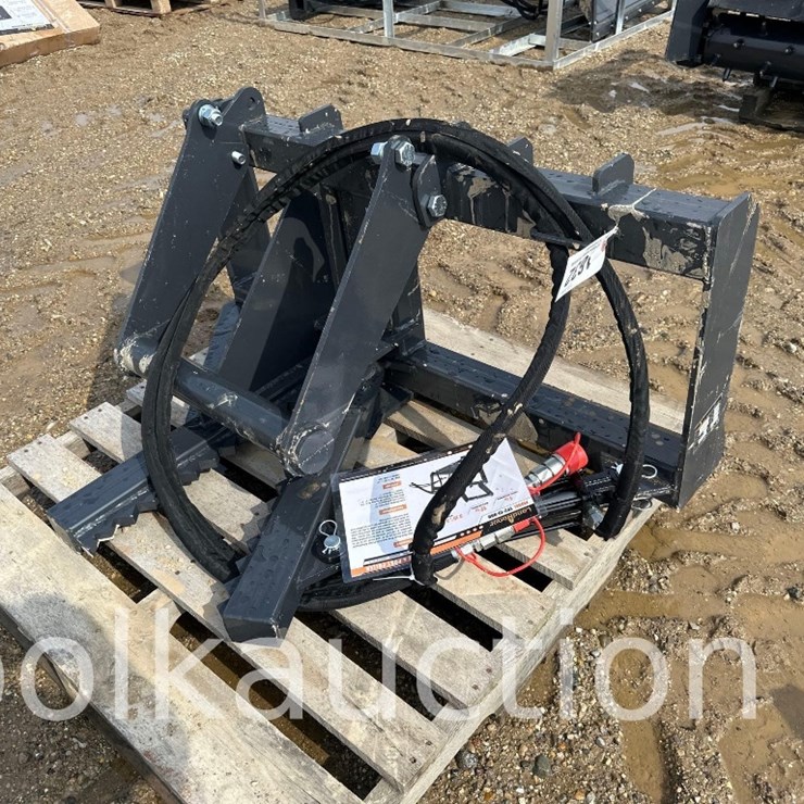 SKIDSTEER TREE PULLER