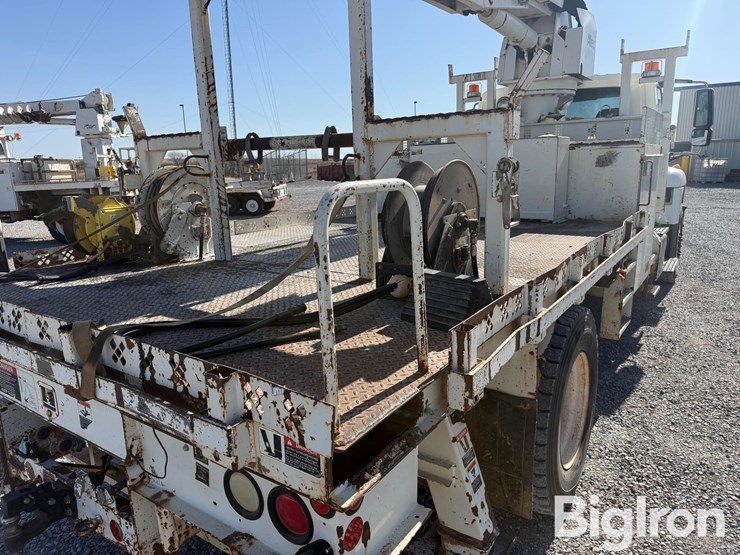 2008-international-7400-image-19