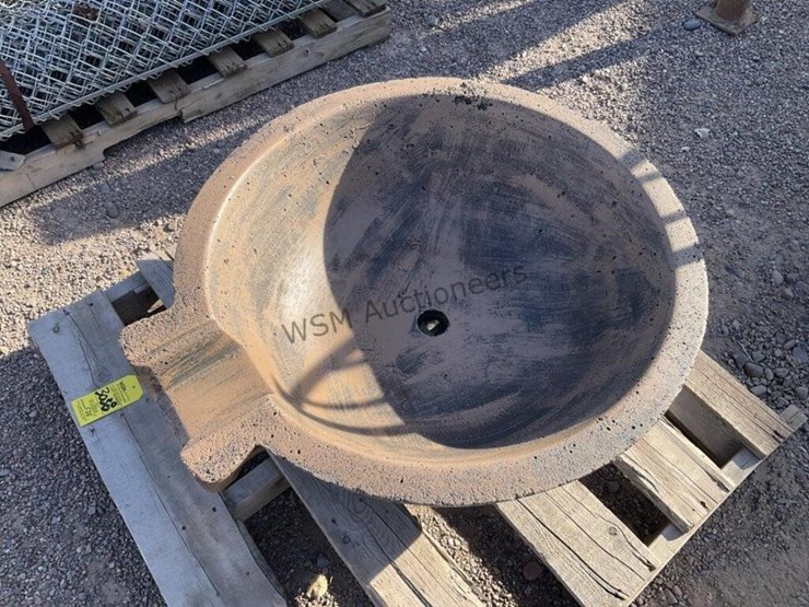 concrete-fountain-bowl-image-3