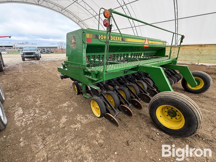 john-deere-750-image-7