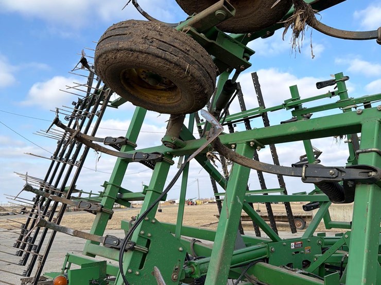 john-deere-726-image-24