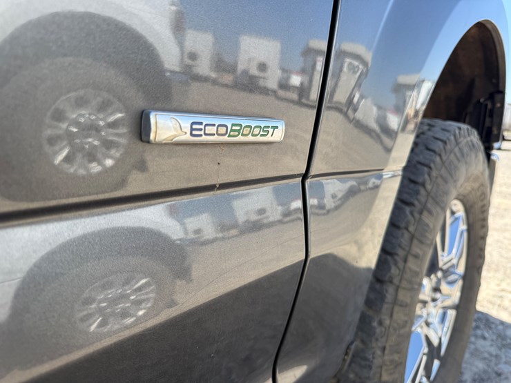 2016-ford-f150-image-11