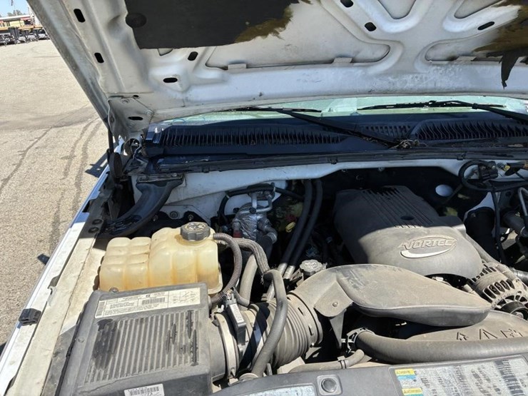 2003-chevrolet-silverado-3500-image-7