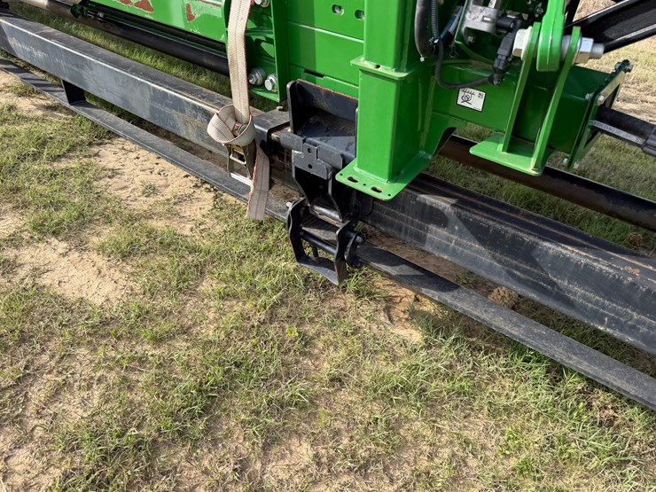 2024-john-deere-hd35r-image-51