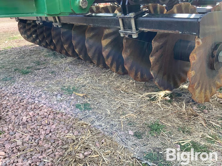 great-plains-8328dv-image-11