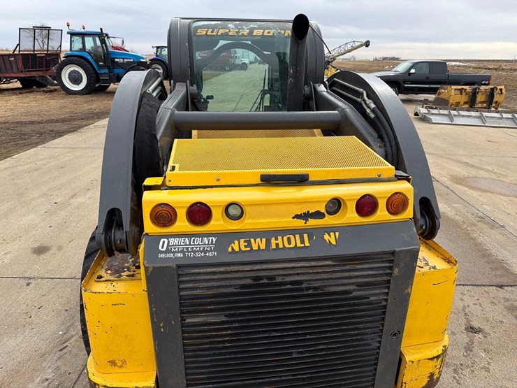 2018-new-holland-l234-image-26