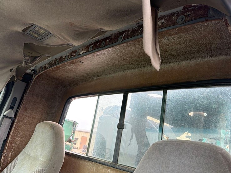 1997-ford-e350-image-49