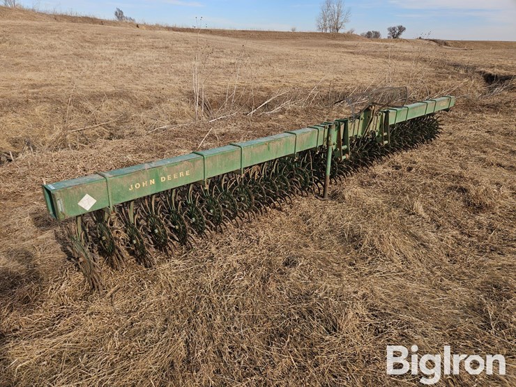 john-deere-400-image-3