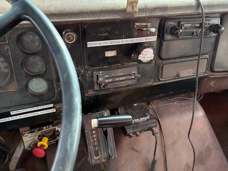 1980-international-s1900-image-53