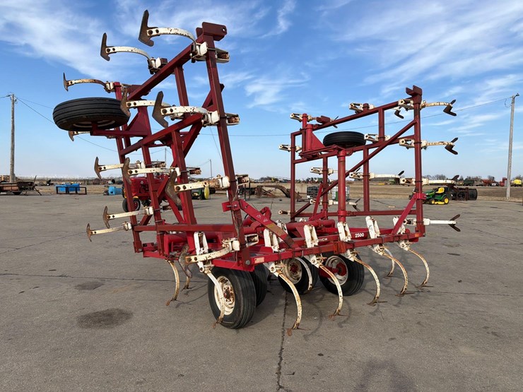 wil-rich-2500-image-4