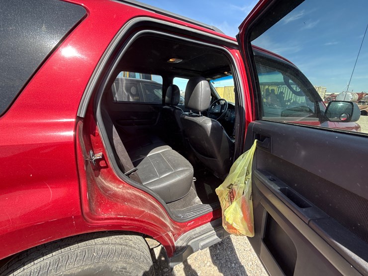 2009-ford-escape-xlt-image-21