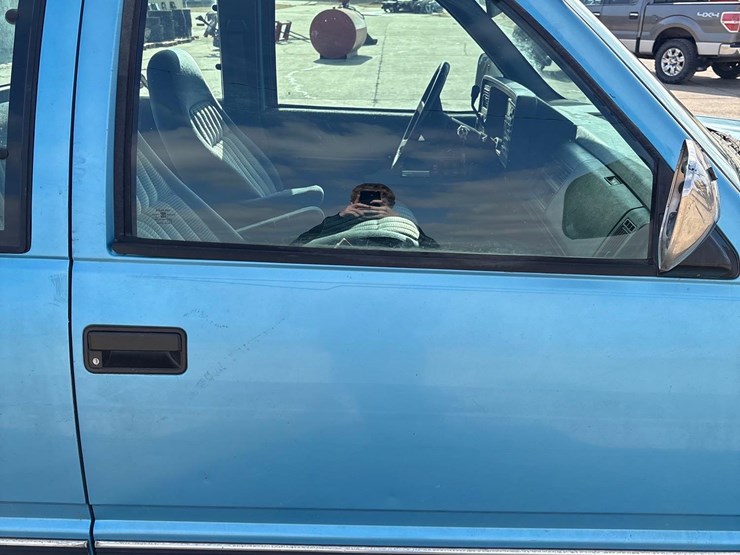 1994-chevrolet-silverado-1500-image-24