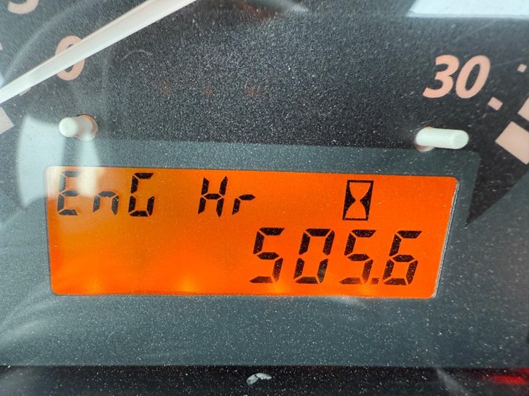 john-deere-4052m-image-59