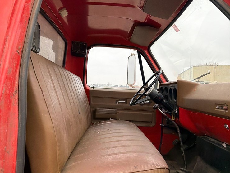 1974-gmc-5000-image-46