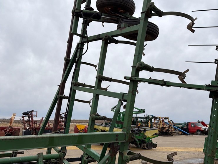 john-deere-1010-image-9