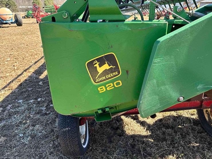 john-deere-920-image-3