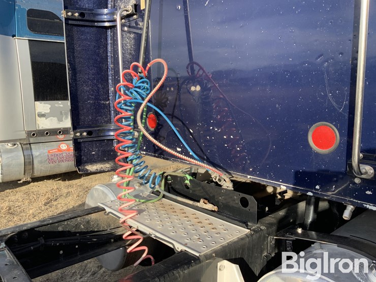 2005-western-star-4900ex-image-17