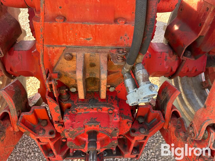 1966-international-706-image-17