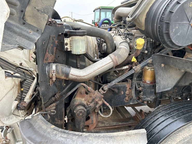 2011-international-prostar-image-58