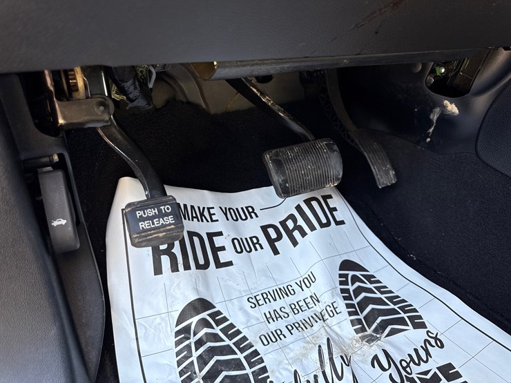 2013-dodge-journey-image-27