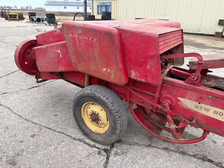 new-holland-271-image-6