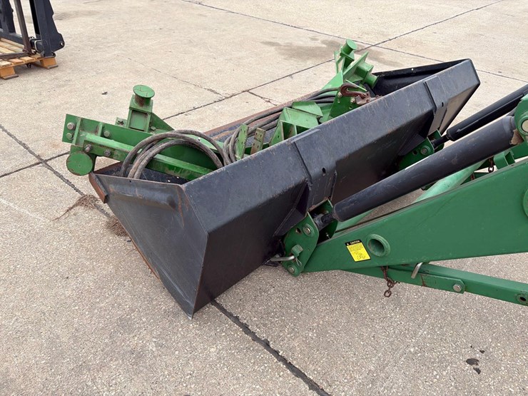 john-deere-10-image-16