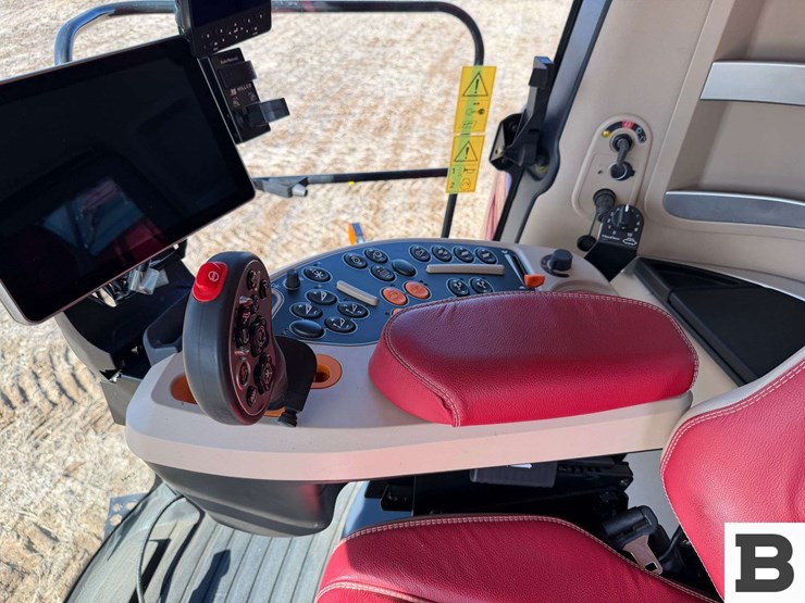 2025-case-ih-8260-image-83