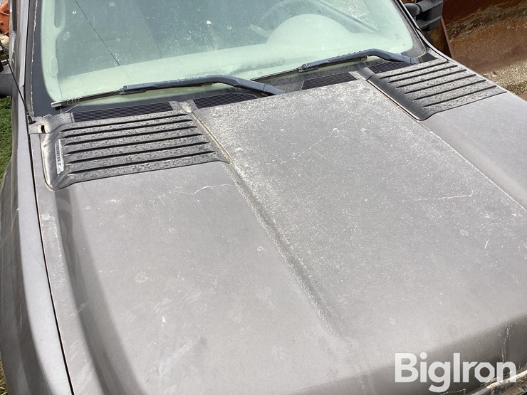 2012-chevrolet-2500-image-13