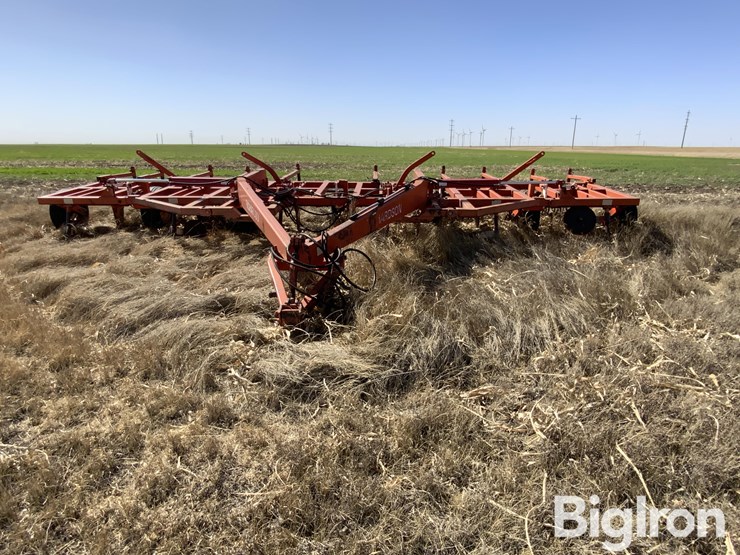 richardson-ae4-30-4-image-2